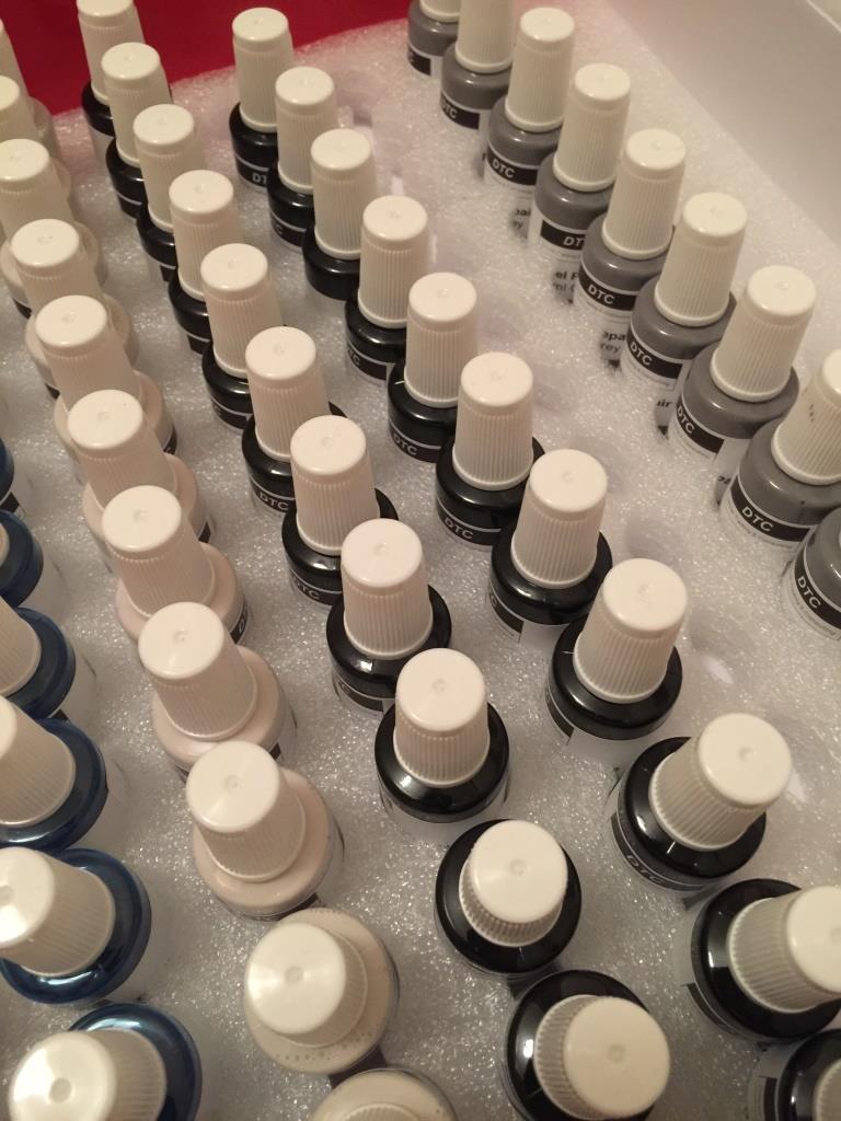 liquid cold enamel repair in 20 ml bottle